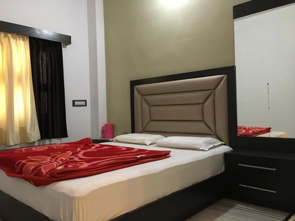 Hotel Vinayaka Nathdwara Ngoại thất bức ảnh