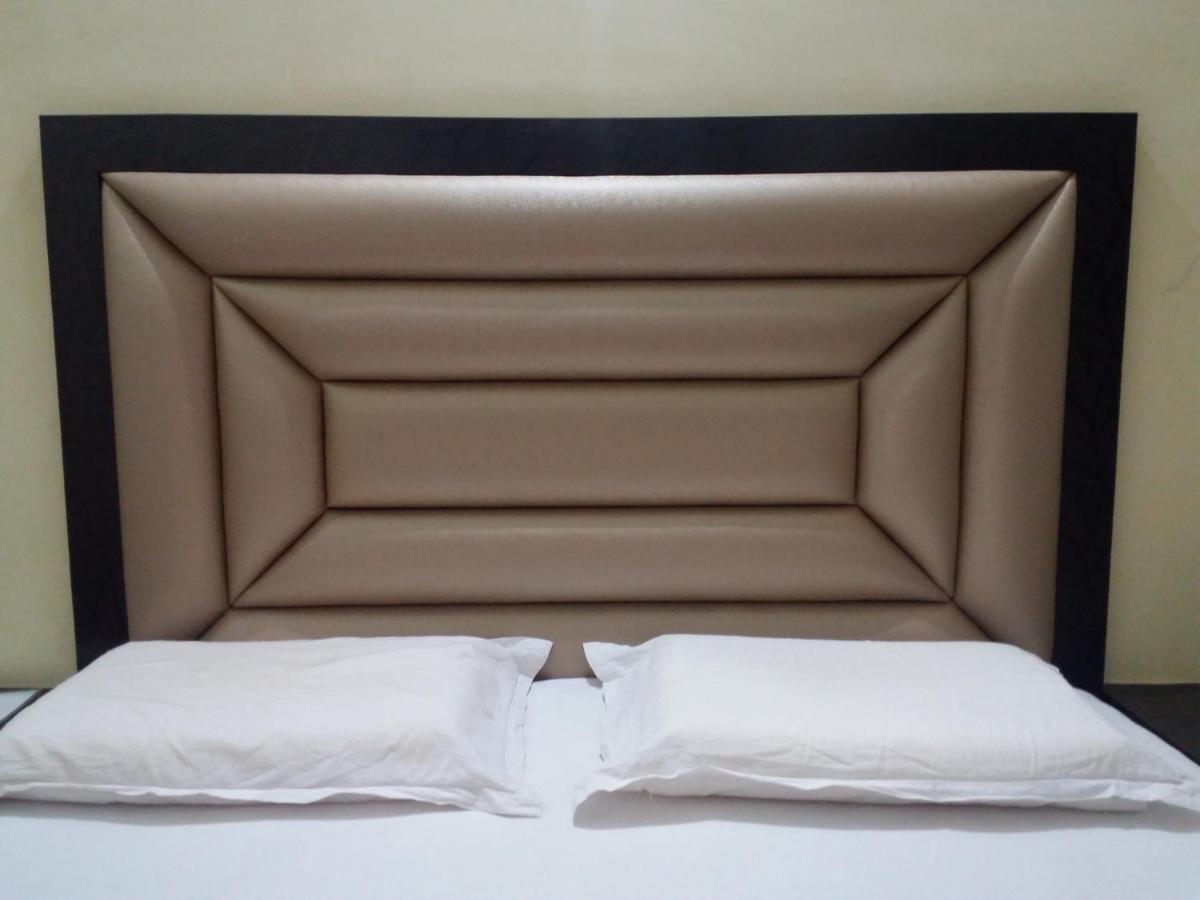 Hotel Vinayaka Nathdwara Ngoại thất bức ảnh